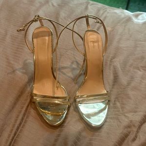 Golden Hills 6 inches